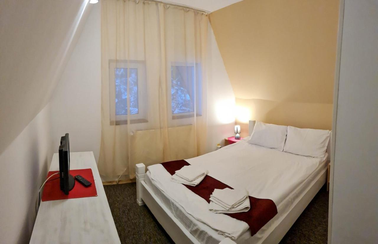 Pensiunea Happy Inn Vatra Dornei Dış mekan fotoğraf