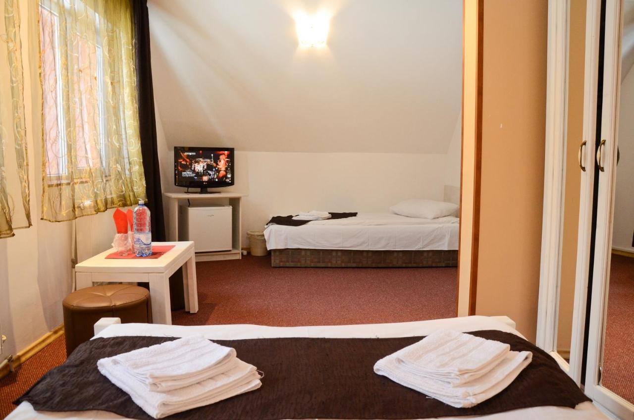 Pensiunea Happy Inn Vatra Dornei Dış mekan fotoğraf