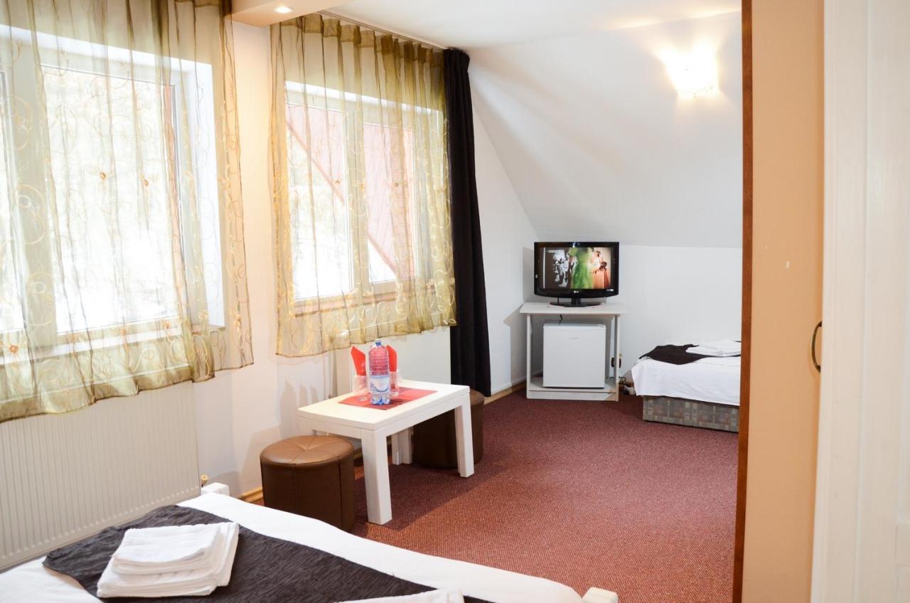 Pensiunea Happy Inn Vatra Dornei Dış mekan fotoğraf